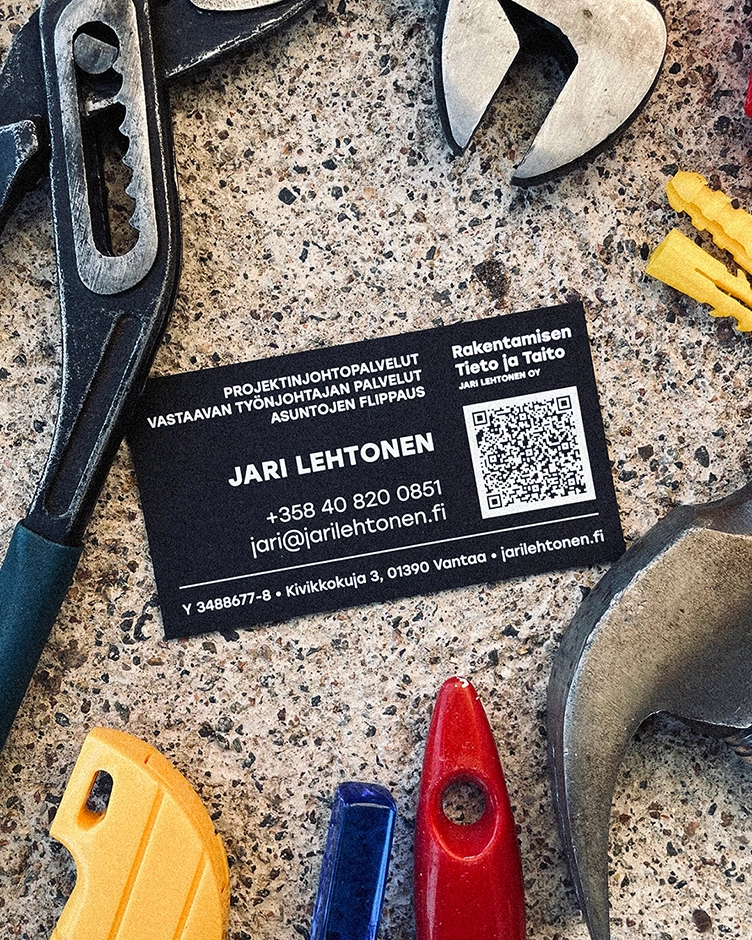 Rakentamisen tieto ja taito Jari Lehtonen Oy:n käyntikortit